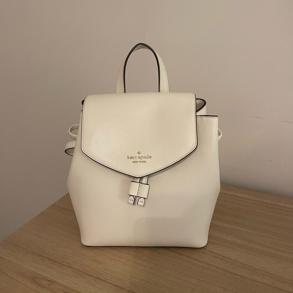 Kate Spade Lizzie Medium Backpack